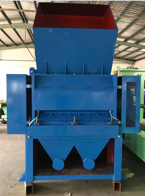 低騒音ナイフ切断粉砕機 スポンジ布綿 PEA EVAプラスチックとゴム 1200-2000 kg/hの粉砕能力