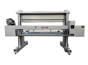 2200mm SKD11 ブレイドプー切断機 線形ローリングガイド 横切断