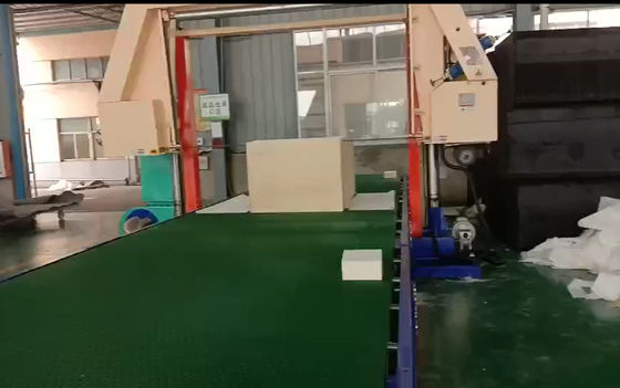 スポンジロールシート 泡CNCマシン 真空で水平分割
