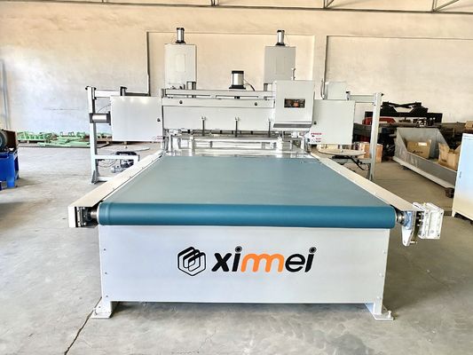 精密なダブルエッジトリミング Cnc 泡切断器 自動 ポンジ PE EVA